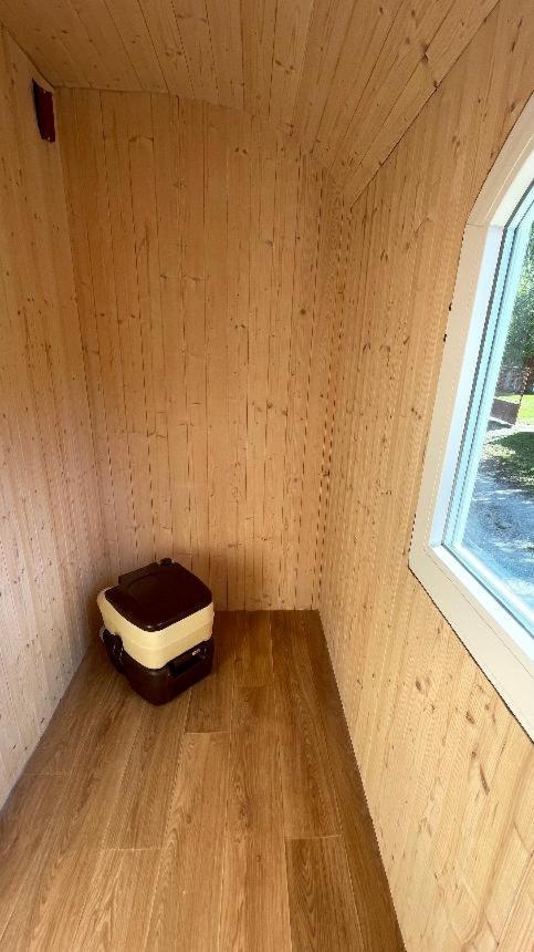 Glamping - Stylova Maringotka V Srdci Ladova Kraje, Pobliz Hlavniho Mesta Prahy Stribrna Skalice Eksteriør billede